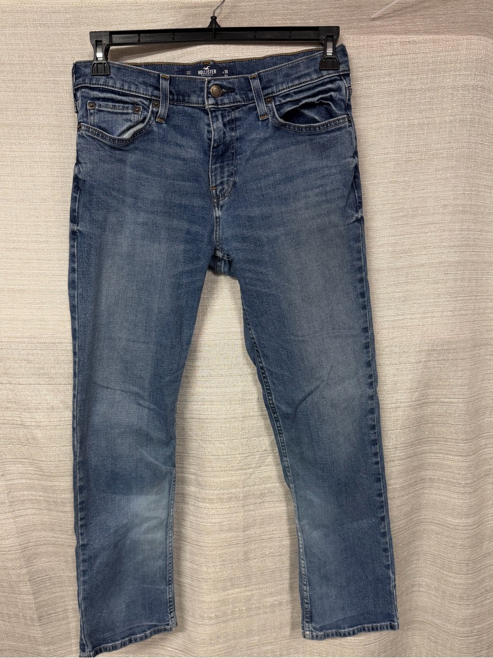 Hollister Men's Medium Blue Slim Straight Jeans